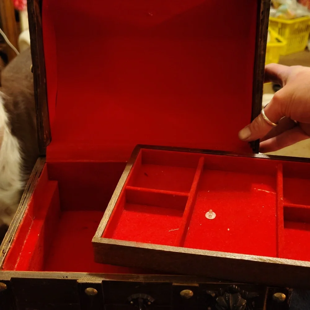 Vintage Treasure Chest Jewelry Box
